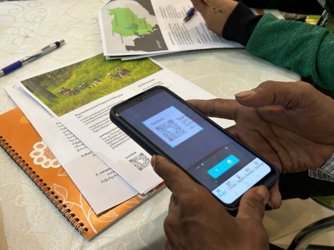 Participant in the launching scan QR code to the project web page