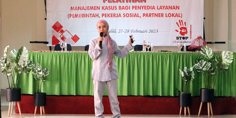 Waves alumnus Namira Asra