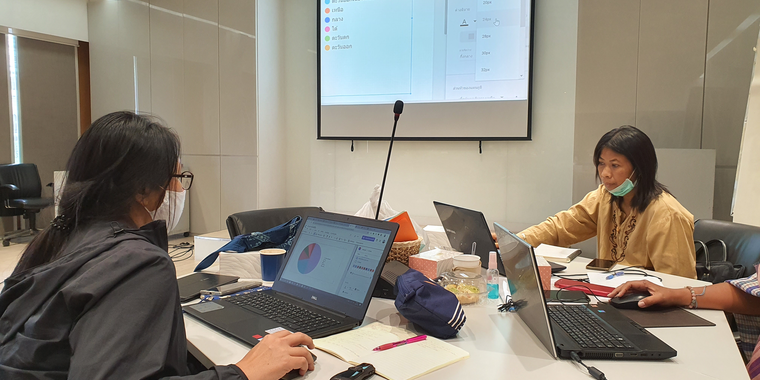 Women working on computer during data literacy training