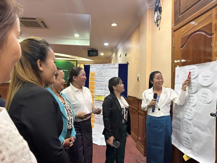 Women discussing during the workshop